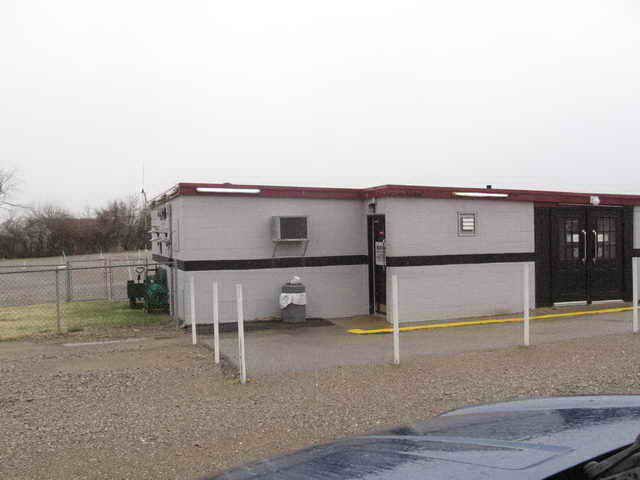 Holiday Auto Theatre - 2006 Photo (newer photo)